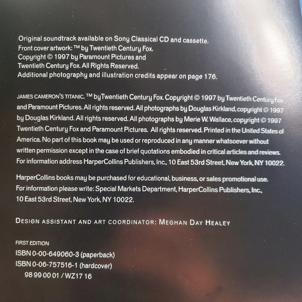 James Cameron's Titanic Softcover Book‎